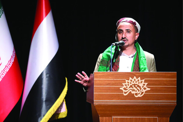 شب شعر «فتحالموعود» با حضور شاعران یمنی برپا شد