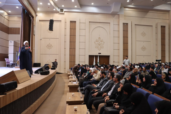 آیین اختتامیه دورههای تربیتی در مشهد برگزار شد