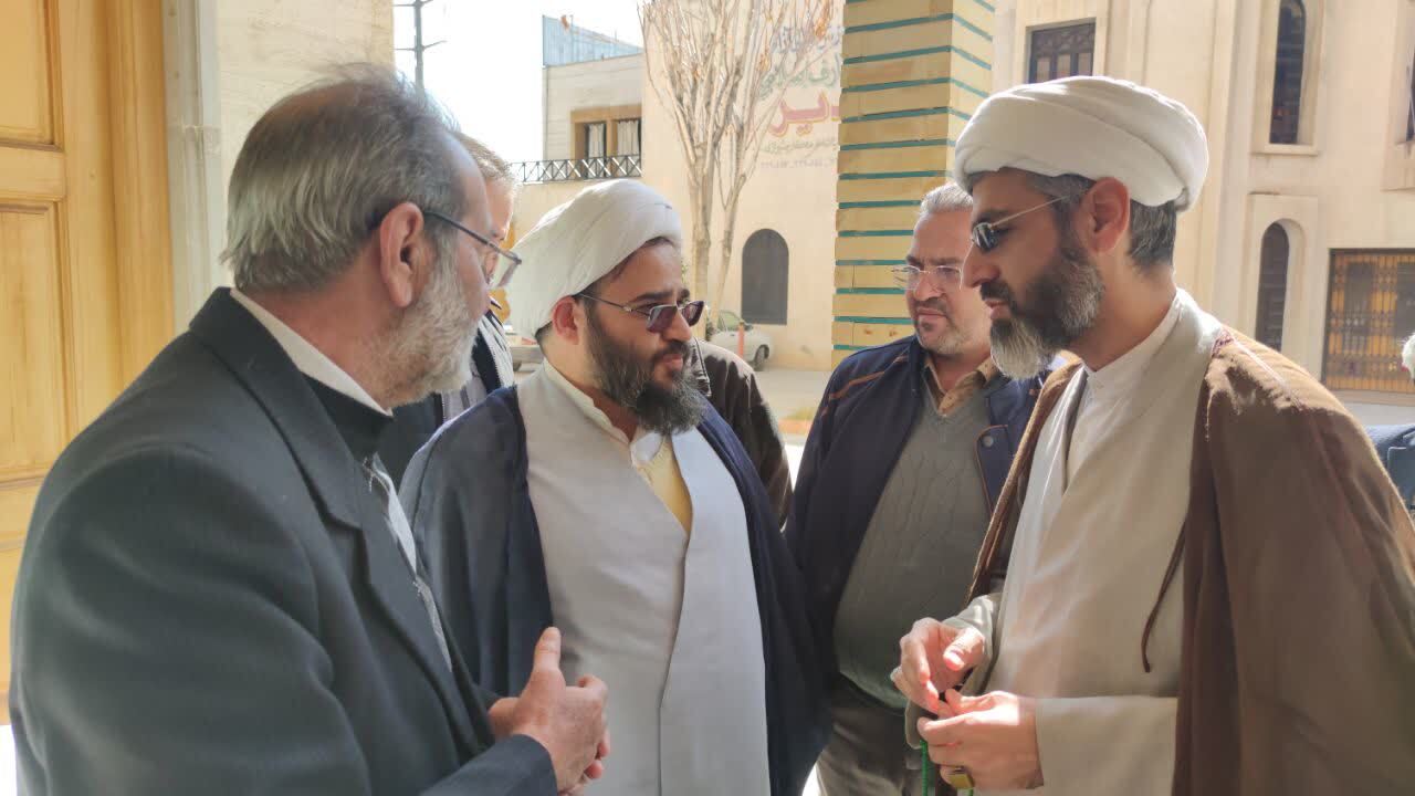 سفر رییس سازمان هیئات و تشکل های دینی کشور به شیراز سفر رییس سازمان هیئات و تشکل های دینی کشور به شیراز
