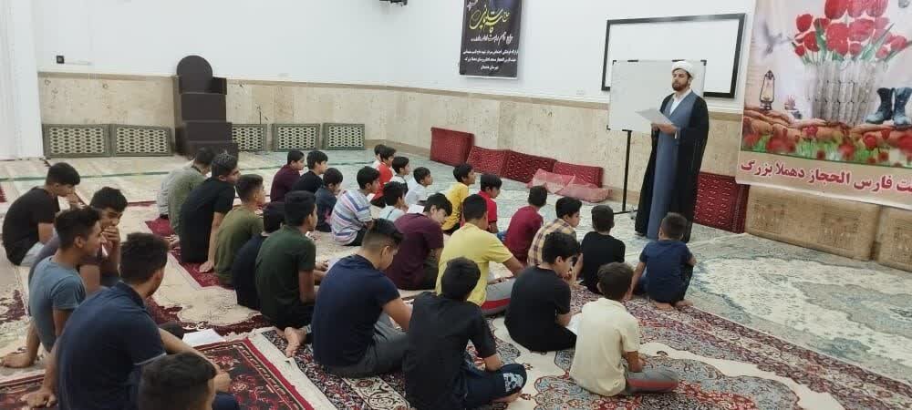 راز محبوبیت یک امام محله راز محبوبیت یک امام محله