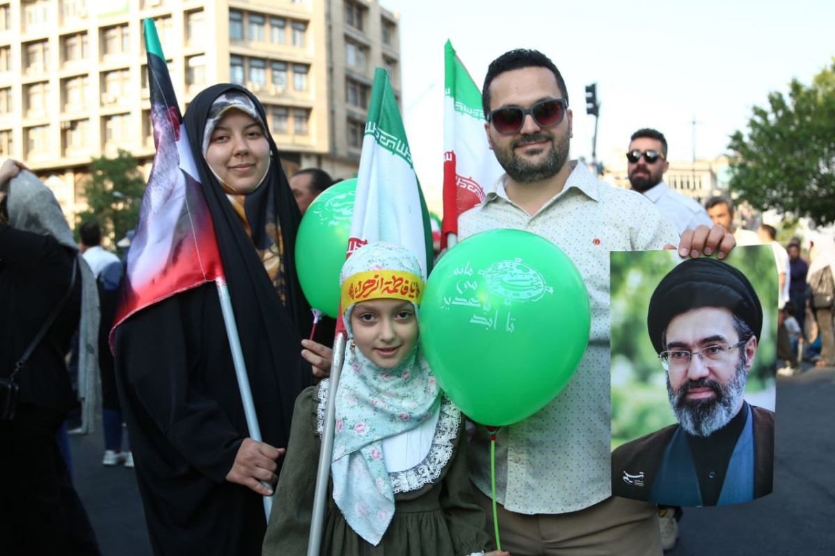 مهمانی کیلومتری غدیر در تهران برگزار شد