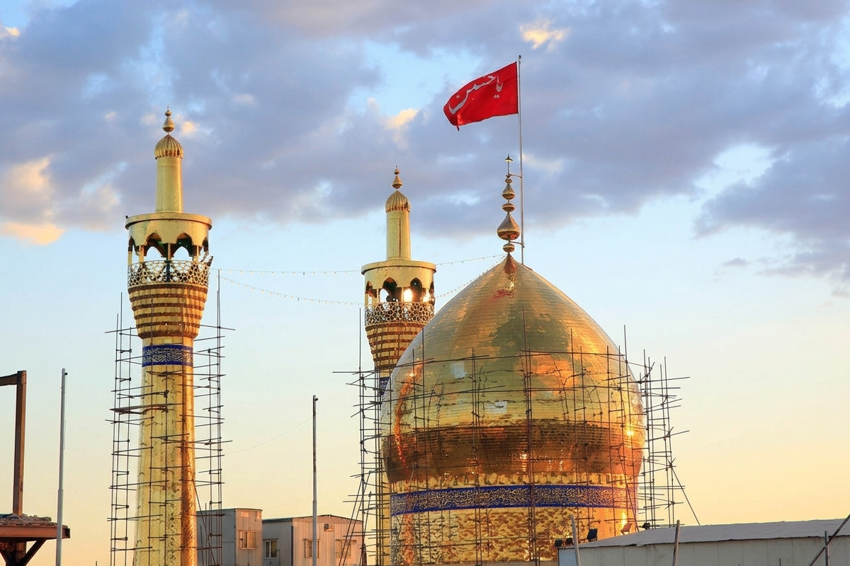 آیین تعویض پرچم گنبد حسینیه اعظم زنجان