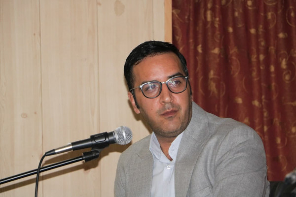 محفل ادبی شب شعر مقاومت با محوریت بانوان مقاومت در زنجان (ویژه بانوان)  برگزار شد