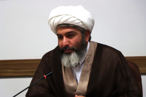 جمعی از مادحین و شعرای آئینی زنجان با نماینده محترم ولی فقیه در استان و امام جمعه زنجان دیدار کردند .