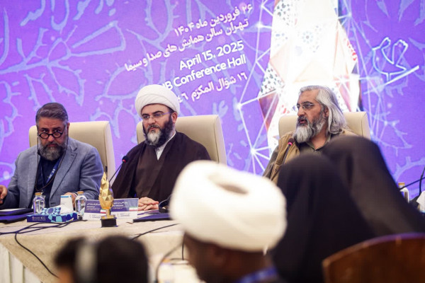 “Mehrvareh Havaye No”：表彰宗教社团的活动