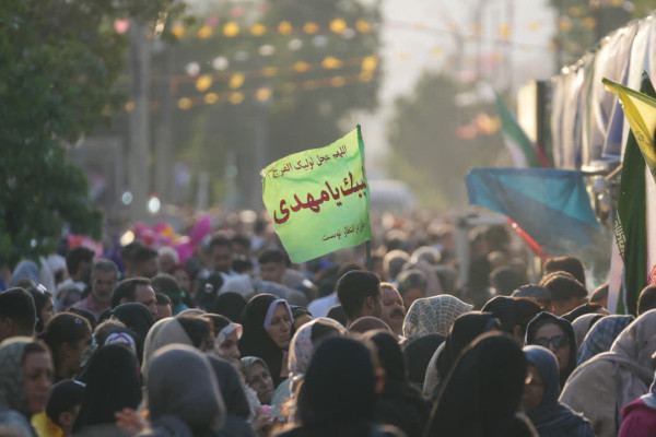 امروز همه آمدند...