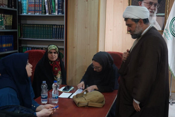 اولین دوره تربیت مربی جمعیت و فرزندآوری با حضور حجت الاسلام وافی و حجت الاسلام صادقی برگزار شد