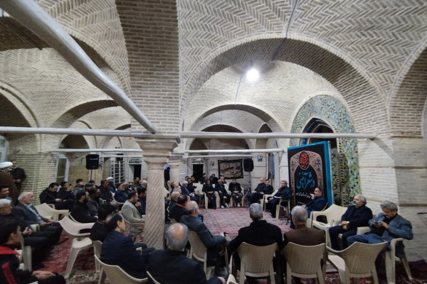 شب شعر  "سرمشق فاطمی در شعر آئینی" برگزار شد