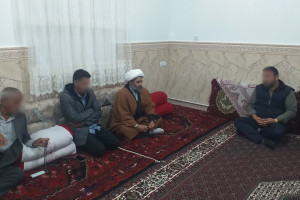 آزادی؛ هدیه امام جماعت روستا به جوان زندانی